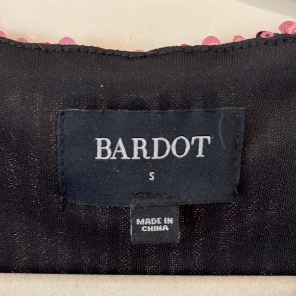 BARDOT Stripe Sequin Bellissa Dress in Multi Pink S NWOT Holiday Cocktail Semi - Picture 5 of 8